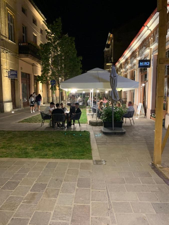 Casa Central Luxury Oradea Luaran gambar