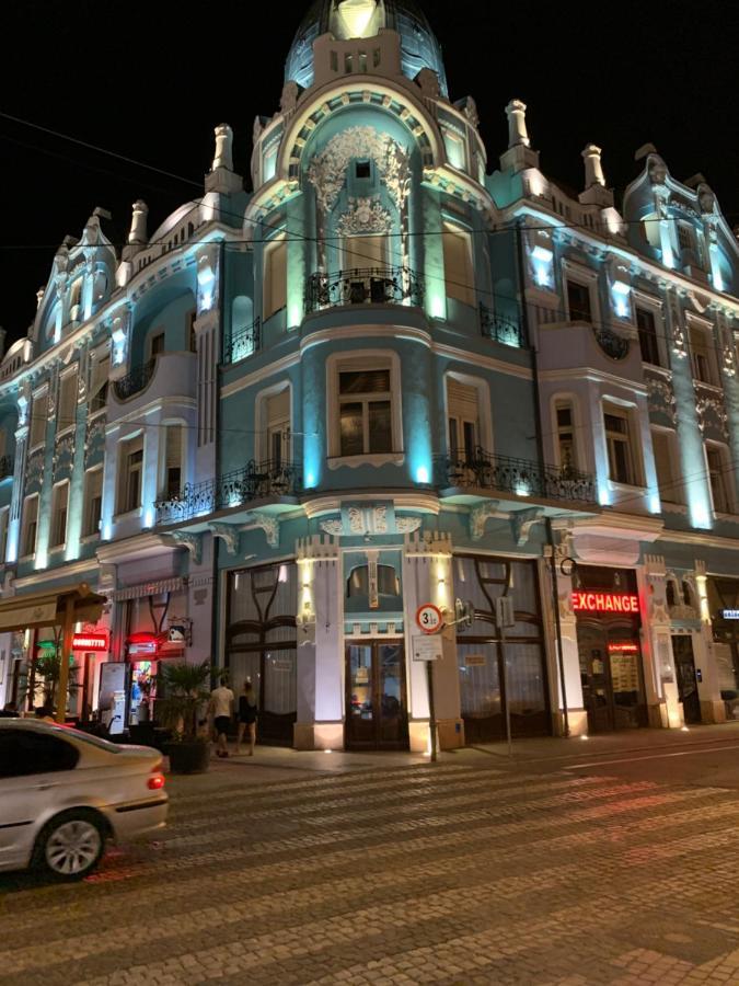 Casa Central Luxury Oradea Luaran gambar